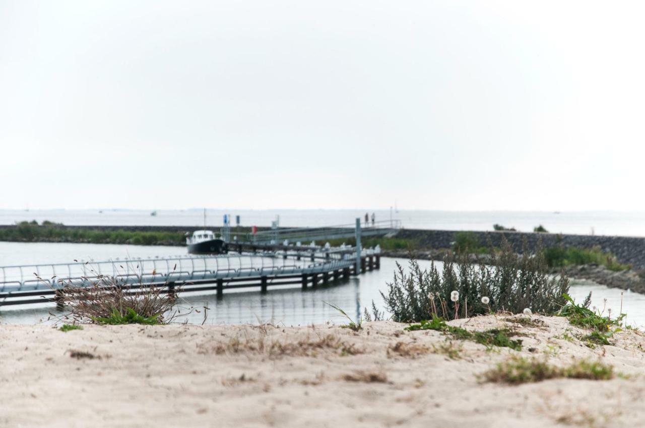 Heerlijk Huis Aan Het Ijsselmeer Stavoren Kültér fotó