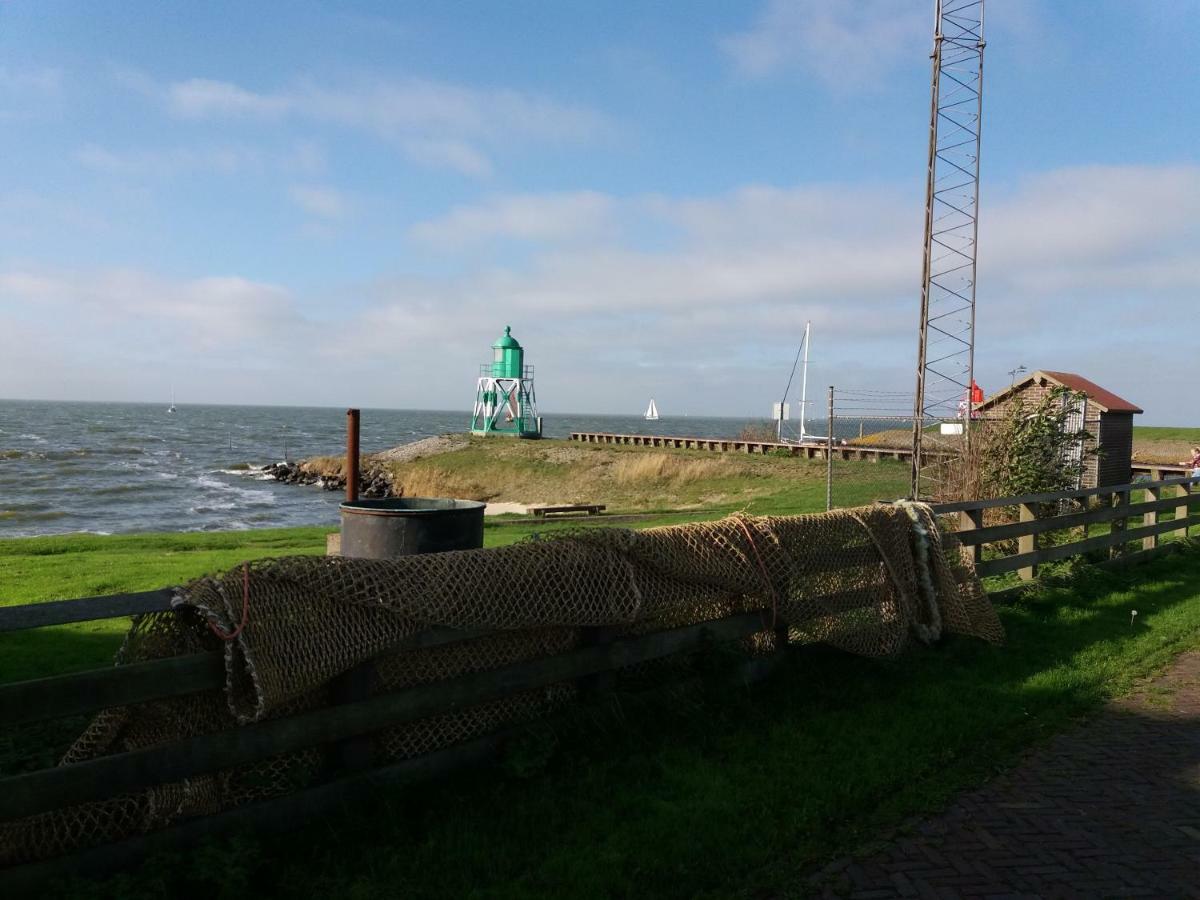 Heerlijk Huis Aan Het Ijsselmeer Stavoren Kültér fotó